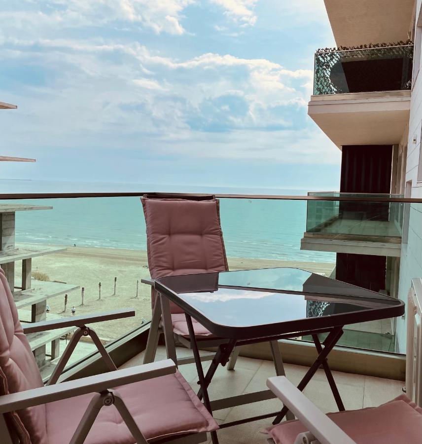 Sea View Luxury Apartament Năvodari Kültér fotó